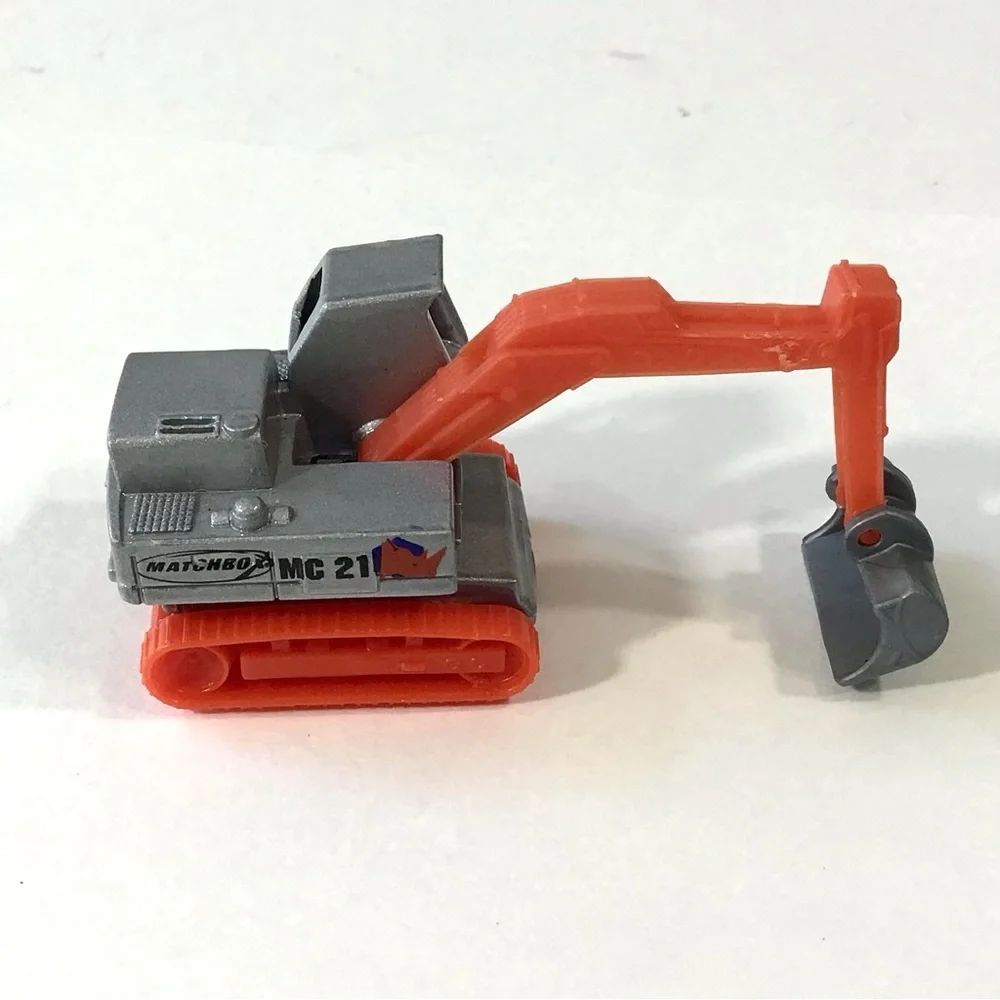 1980 Matchbox Excavator MC21 Silver & Red 1:64 Vintage Construction Vehicle